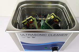 超声波清洗机清洗芯片的方法及流程