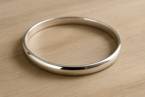 银器能用超声波清洗吗？选对方法，洁净如新不伤器