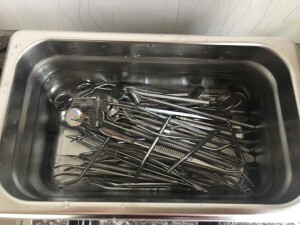 超声波清洗口腔器械：是一个高效、安全的清洁选择吗？